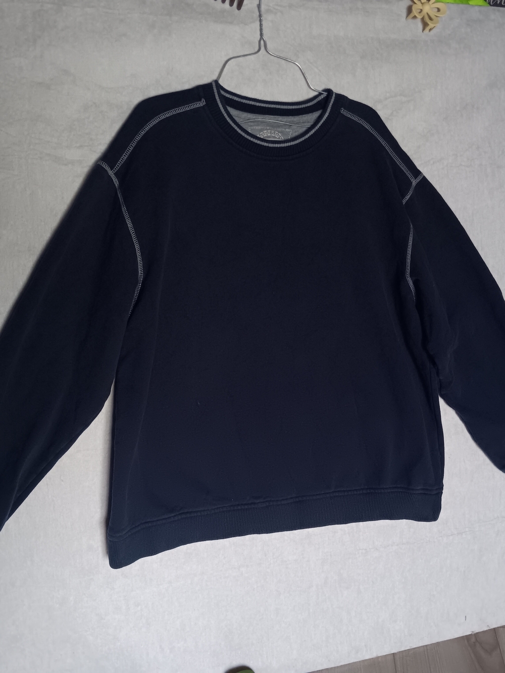 Vintage 90s Consensus  Crewneck Sweatshirt in Navy with Contrast Stitching